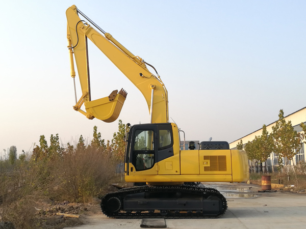 SC220-9型大型履带式包装器