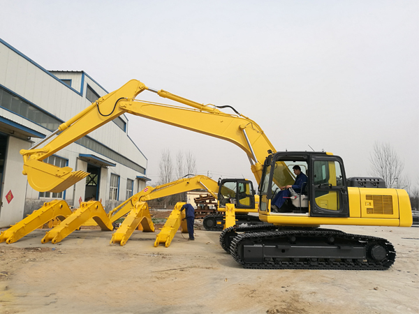 SC240-9型大型履带式包装器